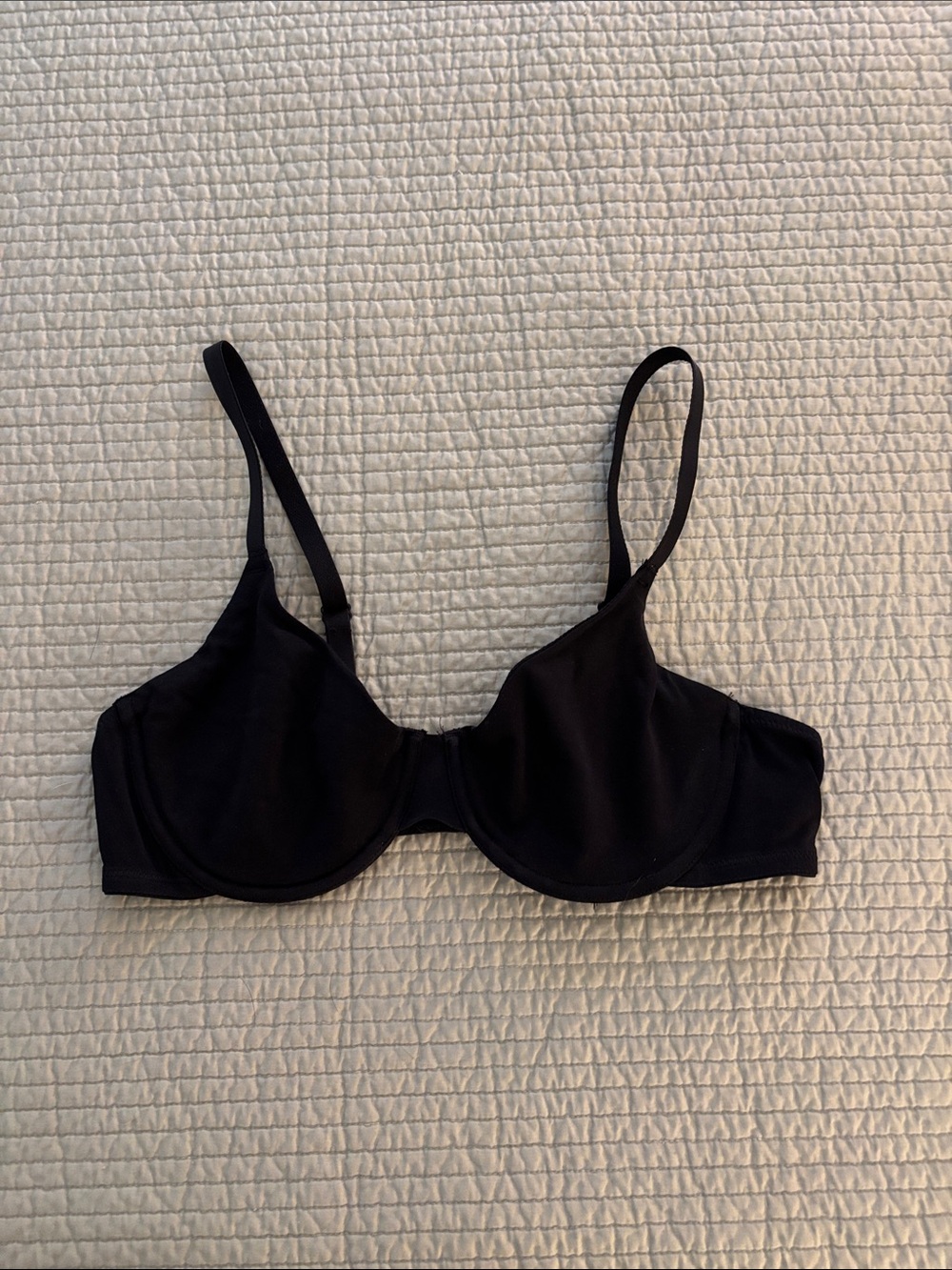 Auden Smooth Underwire Bra - Black